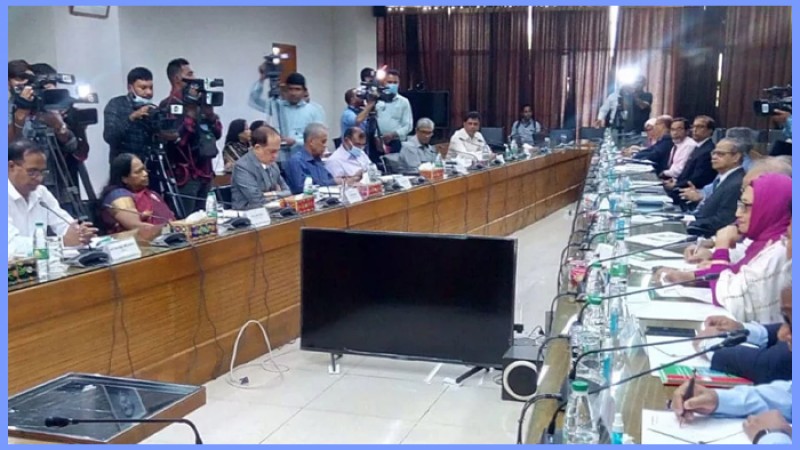 সাবেক কমিশনারদের নিয়ে বৈঠকে সিইসি