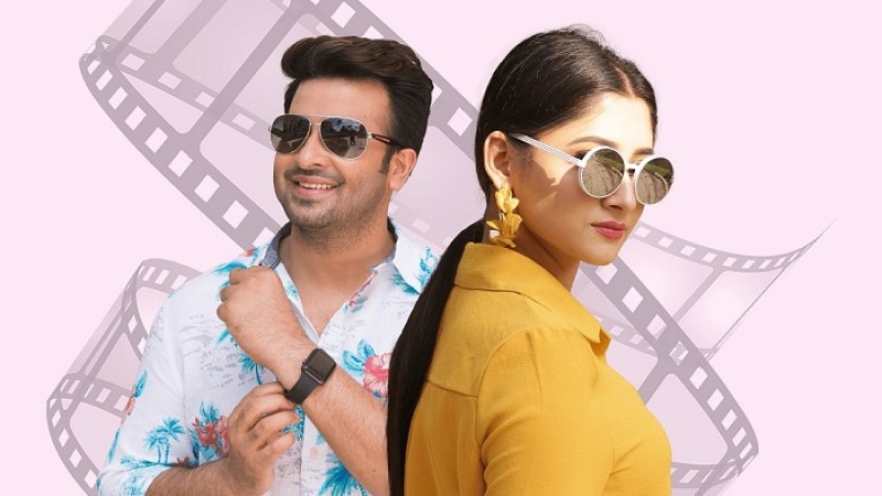 ‘গলুই’ প্রদর্শনী বন্ধ করায় প্রতিবাদের ঝড়