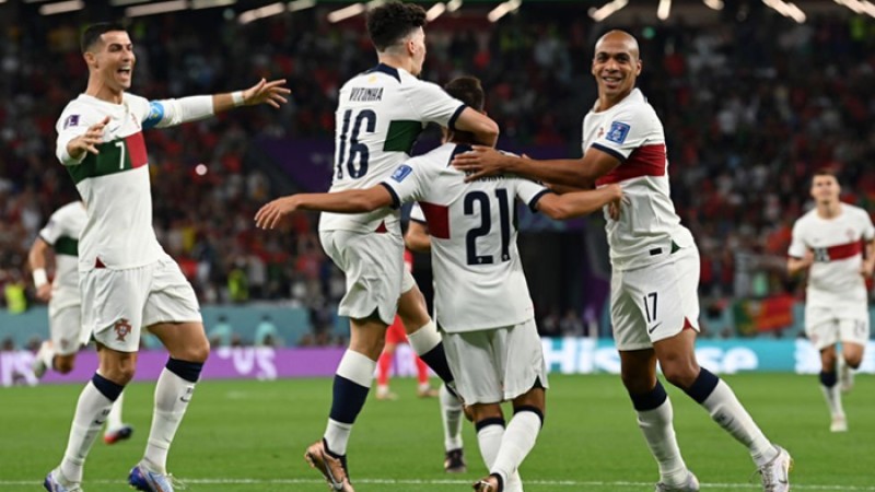 সমতায় থেকে বিরতিতে পর্তুগাল