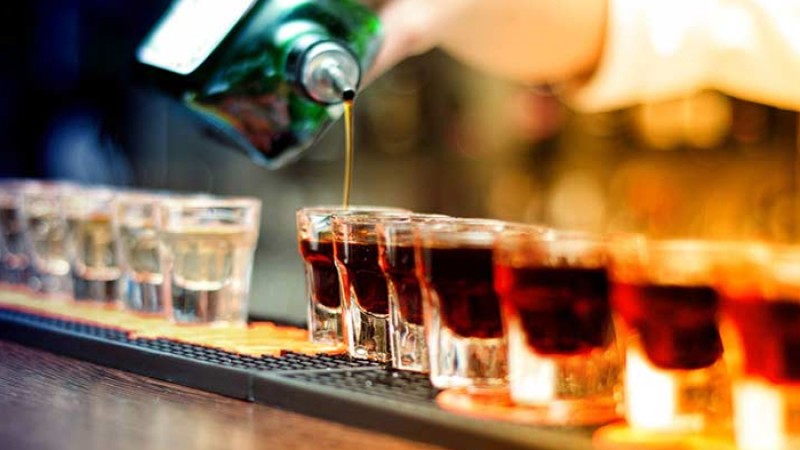 এবার পরিদর্শনের আওতায় মদের দোকান