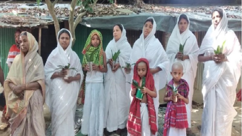 সড়কে ৫ ভাই নিহতের ঘটনায় পিকআপ চালক আটক