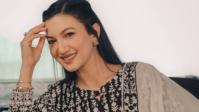 ‘বেশি সুন্দরী’ হওয়ার কারণে কাজ পাননি অভিনেত্রী!