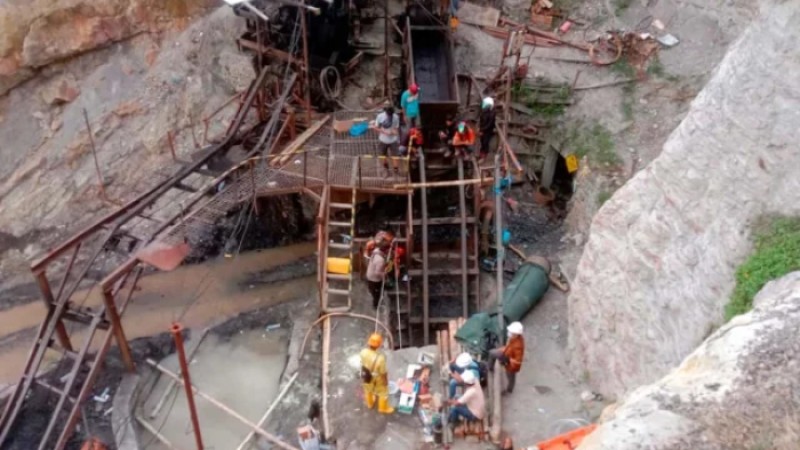 কয়লা খনিতে বিস্ফোরণ, ইন্দোনেশিয়ায় নিহত ১০