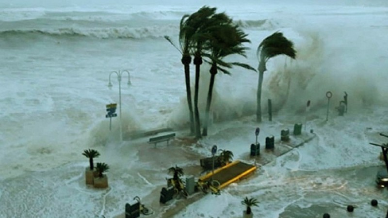 আরও শক্তিশালী ‘তাওকতে’, ভারতের একাধিক এলাকায় রেড অ্যালার্ট