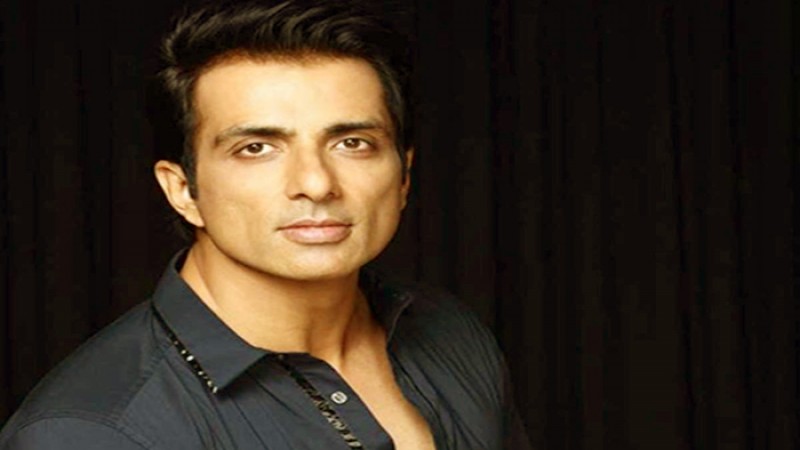 প্রধানমন্ত্রী হতে চাই না: সোনু সুদ