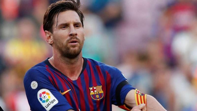 অসুস্থতার কারণে থাকছেন না মেসি