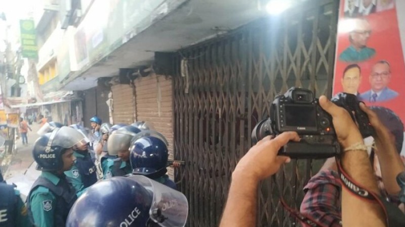 বিএনপি অফিসে প্রচুর বোমা পাওয়া গেছে: পুলিশ