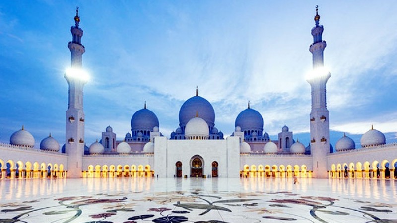 জুমআর দিন ক্ষমা ও মর্যাদার সহজ আমল