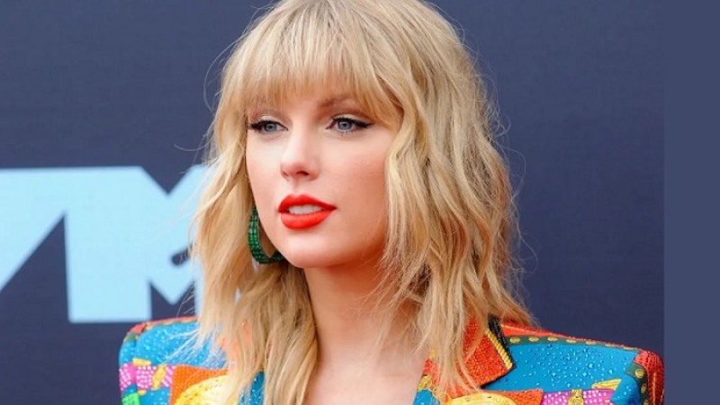 ‘টোয়াইলাইট’-এ অভিনয় করতে চেয়েছিলেন টেইলর সুইফ্ট