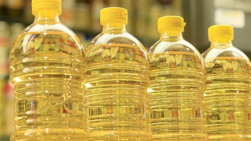 সয়াবিন তেলের দাম লিটারে ১৫ টাকা বাড়ানোর প্রস্তাব