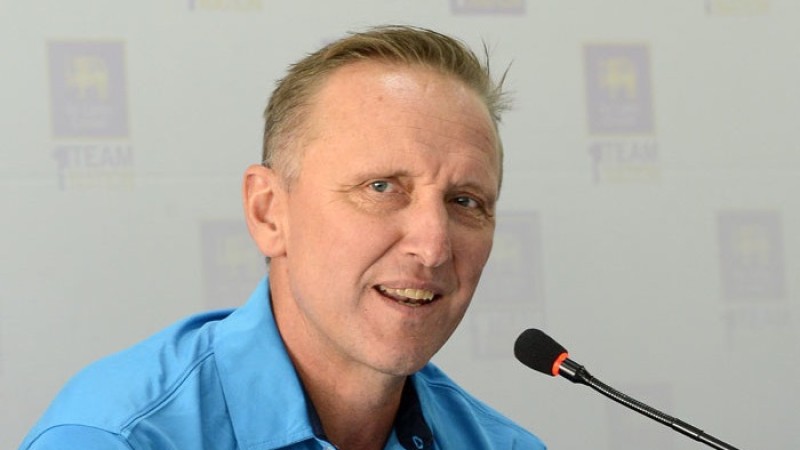 পোর্ট এলিজাবেথের চ্যালেঞ্জ জানালেন ডোনাল্ড