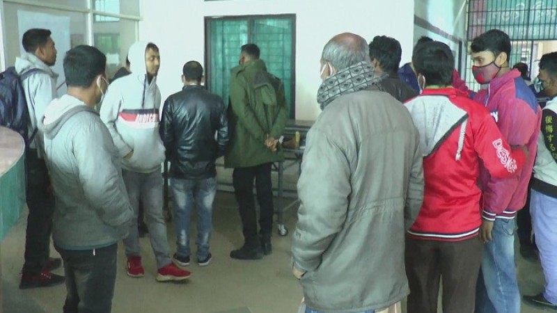 দিনাজপুরে বাসচাপায় ২ জন নিহত