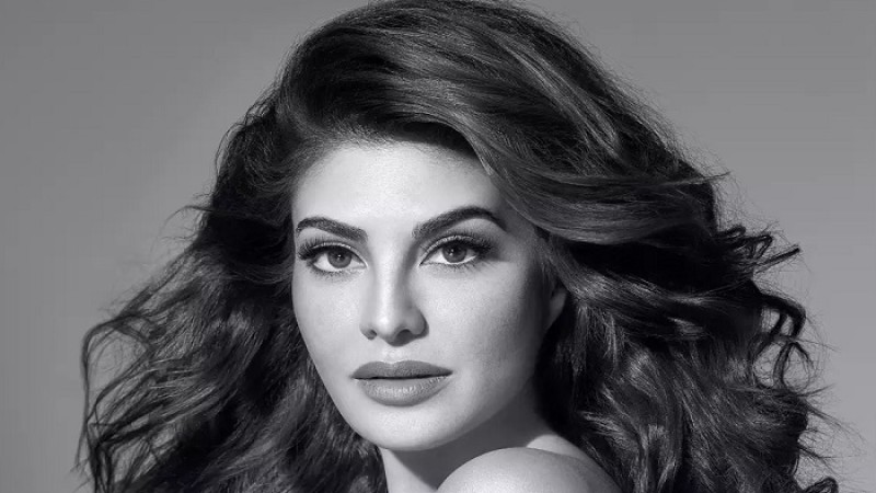 নিজ দেশের জন্য জ্যাকুলিনের আকুতি