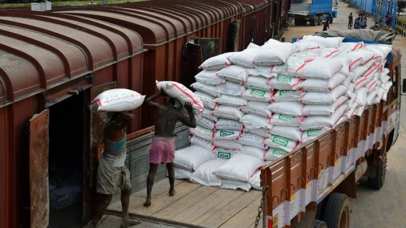সারের মজুত পর্যাপ্ত, দুশ্চিন্তার কারণ নেই