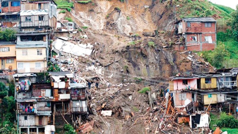 কলম্বিয়ায় ভূমিধসে ১৪ জনের মৃত্যু