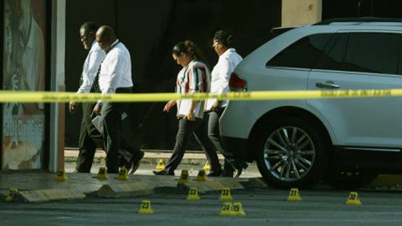 যুক্তরাজ্যে নির্বিচারে গুলিতে ৫ জন নিহত