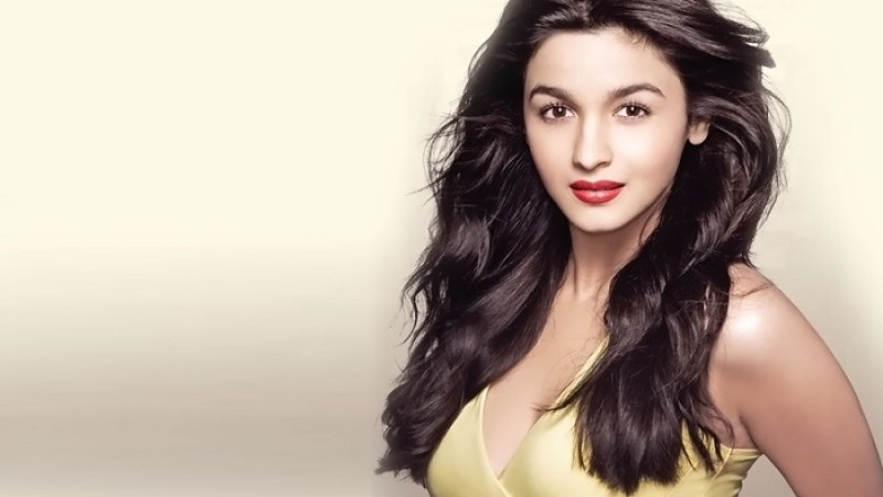 নিজের নামে পরিবর্তন আনছেন আলিয়া!