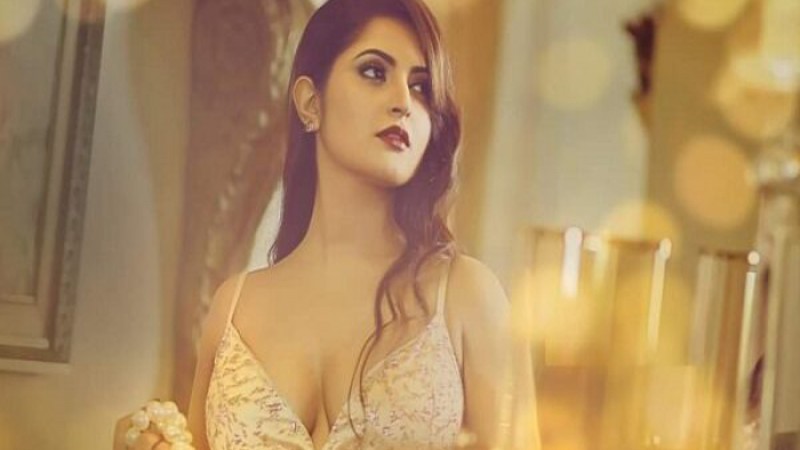 র‌্যাবের অভিযানে পরীমনি আটক