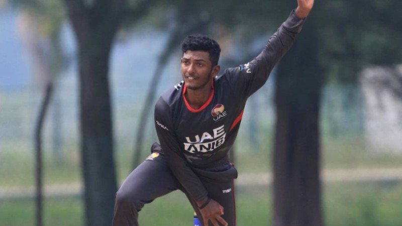 টি-টোয়েন্টি বিশ্বকাপে প্রথম হ্যাটট্রিক কার্তিকের (ভিডিও)