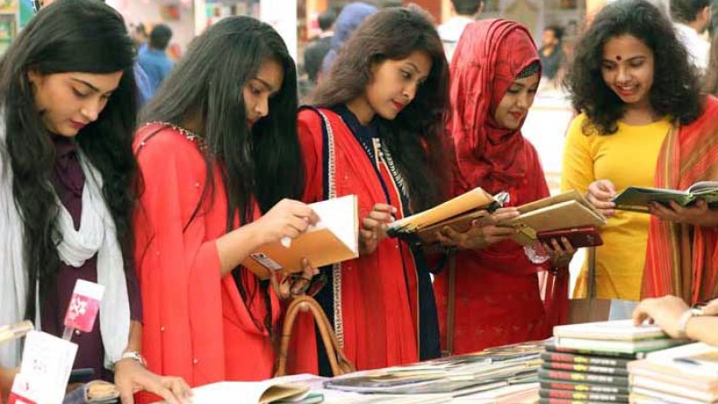 একুশে গ্রন্থমেলা ২০২২ ফেব্রুয়ারির প্রথম দিন থেকেই শুরু