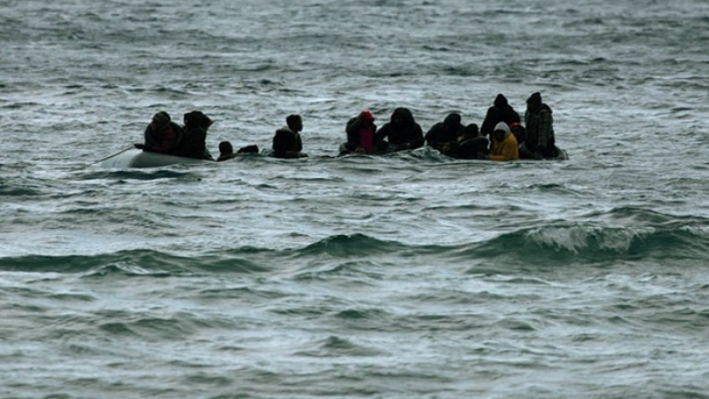 শরণার্থী বহনকারী নৌকা ডুবে গ্রিসে নিহত ১৩