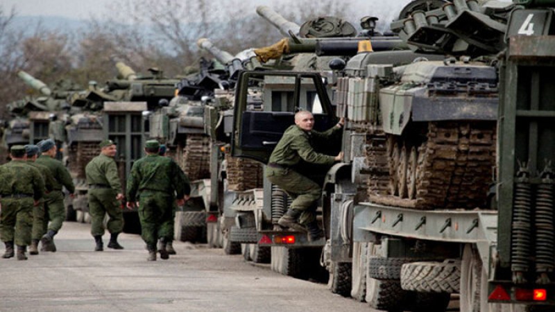 ইউক্রেনকে যেসব অস্ত্র দিচ্ছে যুক্তরাষ্ট্র