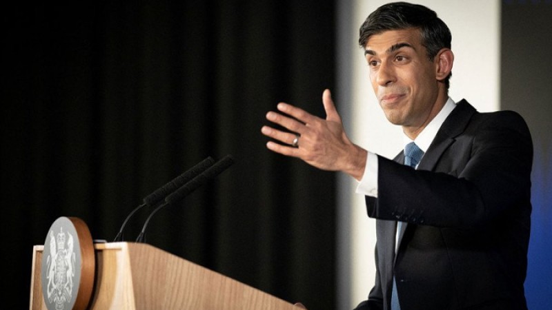 যে ভুলের জন্য ক্ষমা চাইলেন ব্রিটিশ প্রধানমন্ত্রী ঋষি সুনাক