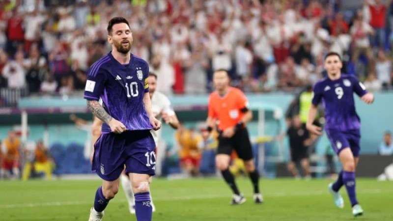 গ্রুপ চ্যাম্পিয়ন হয়েই নক আউটে আর্জেন্টিনা