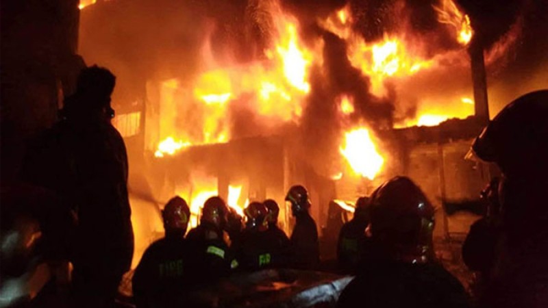 ভারতে অগ্নিকাণ্ডে ভস্মীভূত হয়েছে যৌনপল্লীর পাঁচটি হোটেল