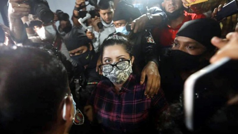 নায়িকা পরীমনির বিরুদ্ধে মাদক আইনে মামলা