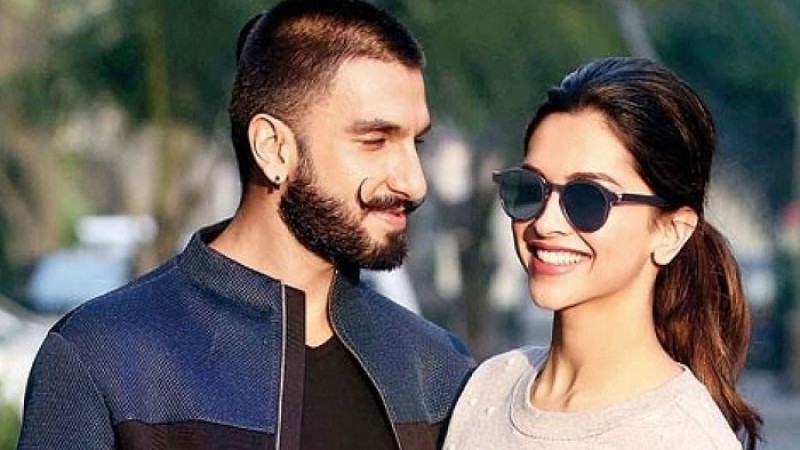 পরিচালক ‘কাট’ বলার পরও থামেনি রণবীর-দীপিকার চুম্বন