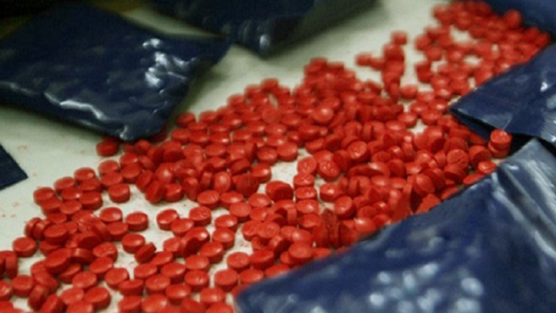 সাড়ে ৫ লাখ ইয়াবাসহ রোহিঙ্গা নেতা আটক