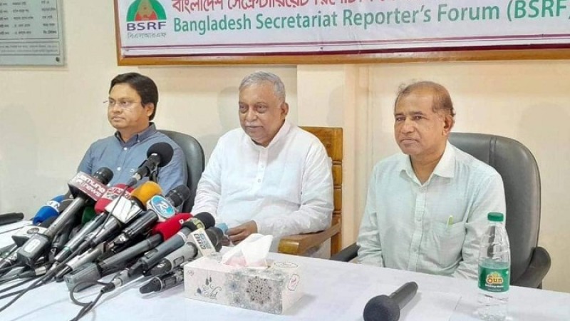 দক্ষতা ও দেশপ্রেমের ঘাটতিতে পুলিশ কর্মকর্তাদের অবসর