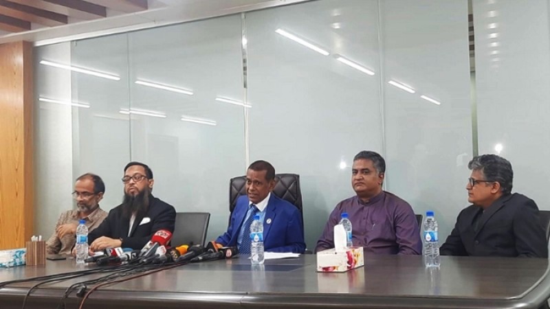 ইভ্যালি থেকে বিচারপতি মানিকের নেতৃত্বাধীন বোর্ডের পদত্যাগ