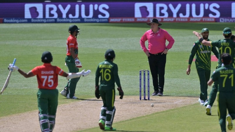 পাকিস্তানকে ১২৮ রানের লক্ষ্য দিলো বাংলাদেশ