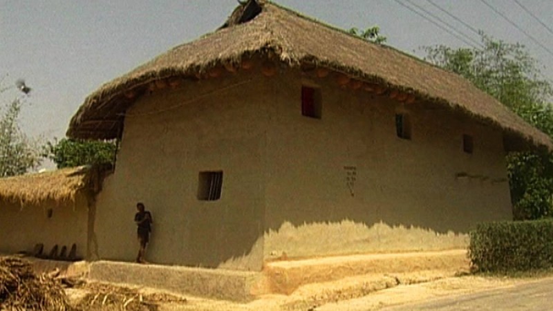 ৬ বছরে কাঁচা ঘরের হার কমেছে ১১.১৮ শতাংশ