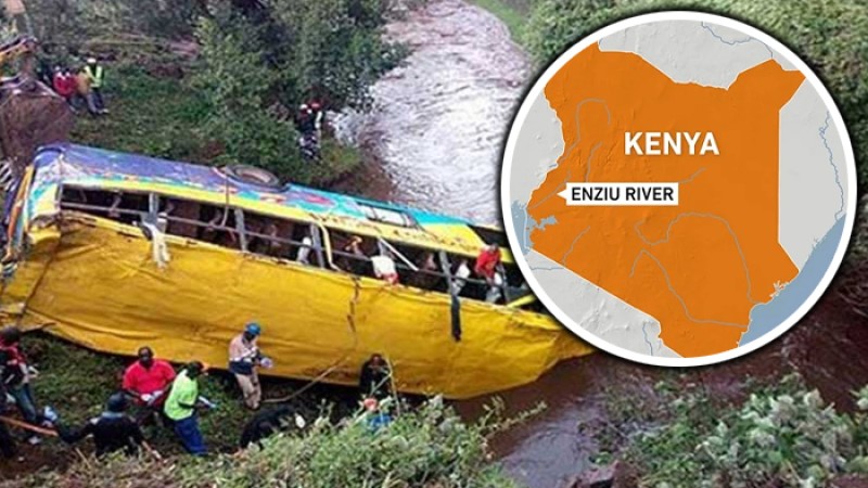 কেনিয়ায় বিয়ের বাস নদীতে পড়ে নিহত অন্তত ২৩