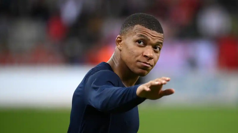 এমবাপ্পের গোলের পরও ফ্রান্সের ড্র