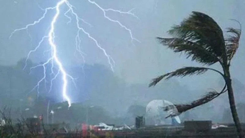 রাজধানীতে বজ্রপাতে কলেজছাত্রের মৃত্যু