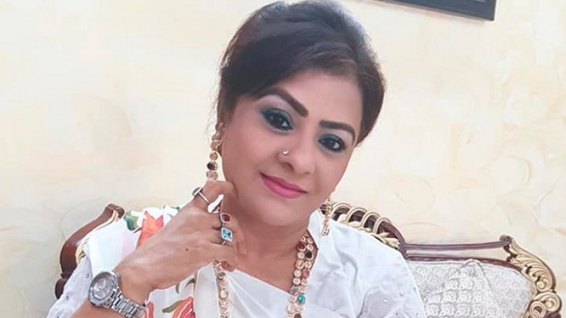 হেলেনা মন্ত্রীর নাম ভাঙিয়েছেন কিনা খতিয়ে দেখছে র‌্যাব