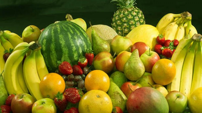 যে কারণে সূর্যাস্তের পরে ফল খাবেন না