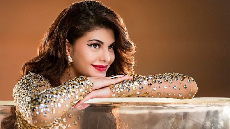 মুখ খুললেন জ্যাকুলিন