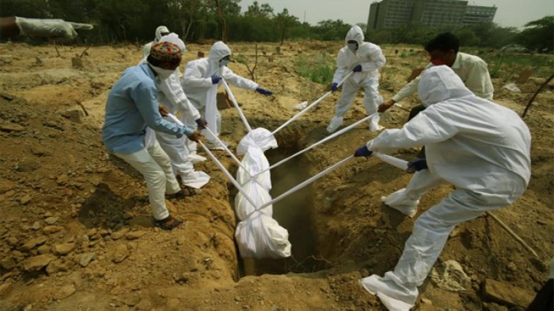 করোনায় ২৪ ঘণ্টায় রেকর্ড মৃত্যু