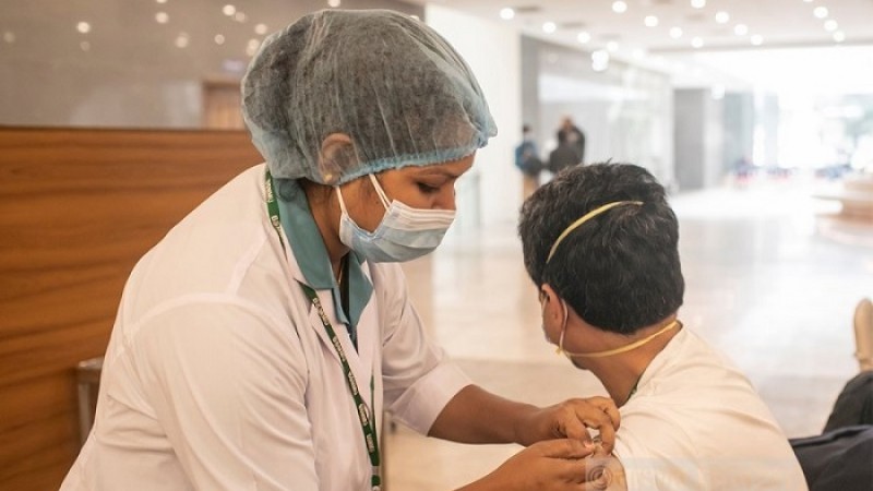 টিকা নেয়ার পর আক্রান্তদের ৫ উপসর্গ