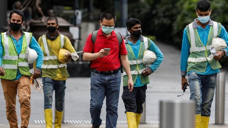 বাংলাদেশি শ্রমিক নিয়োগে শিগগিরই চুক্তি সই: মালয়েশিয়ার মন্ত্রী