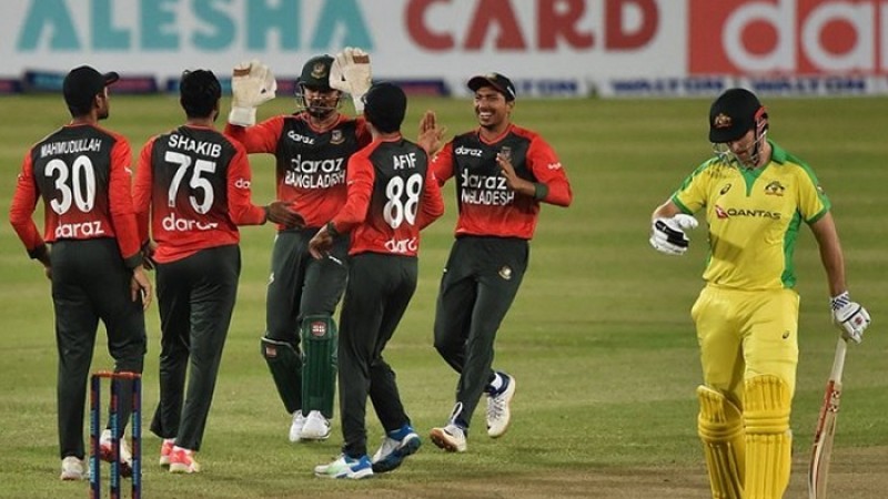 অজিদের সর্বনিম্ন রানের লজ্জা দিল টাইগাররা