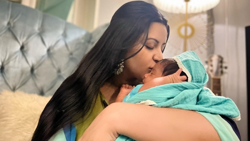 ছেলে না ঘুমালে আমারও ঘুম নেই: পরীমণি