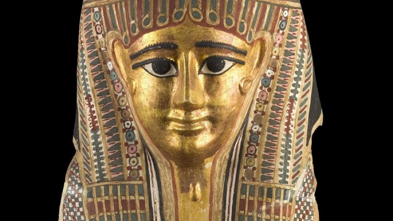 মিসরে মিলল সোনায় মোড়ানো মমি