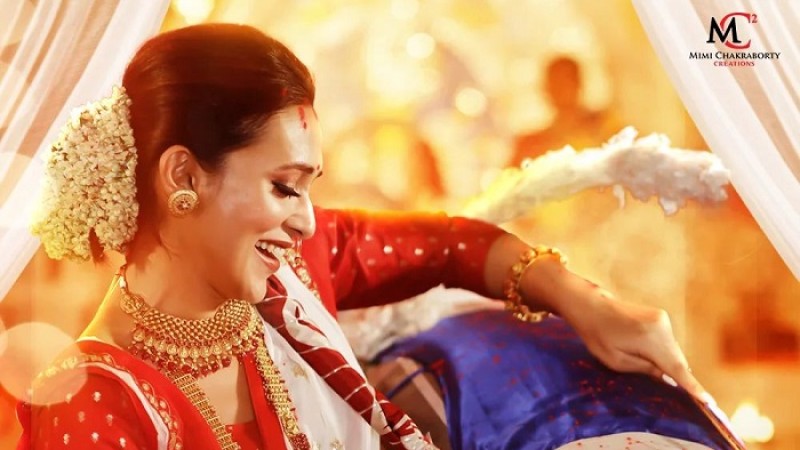 দুর্গাপূজায় মিমির নতুন গান