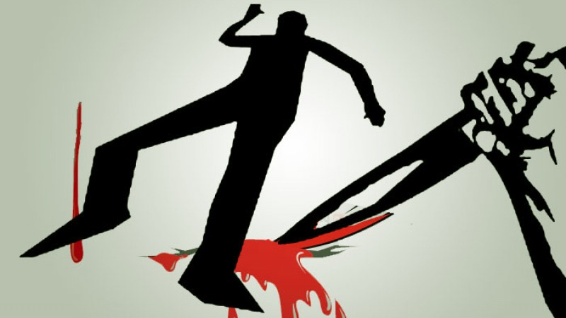 ট্রেনের ছাদে ছিনতাইকারীদের ছুরিকাঘাতে নিহত ২